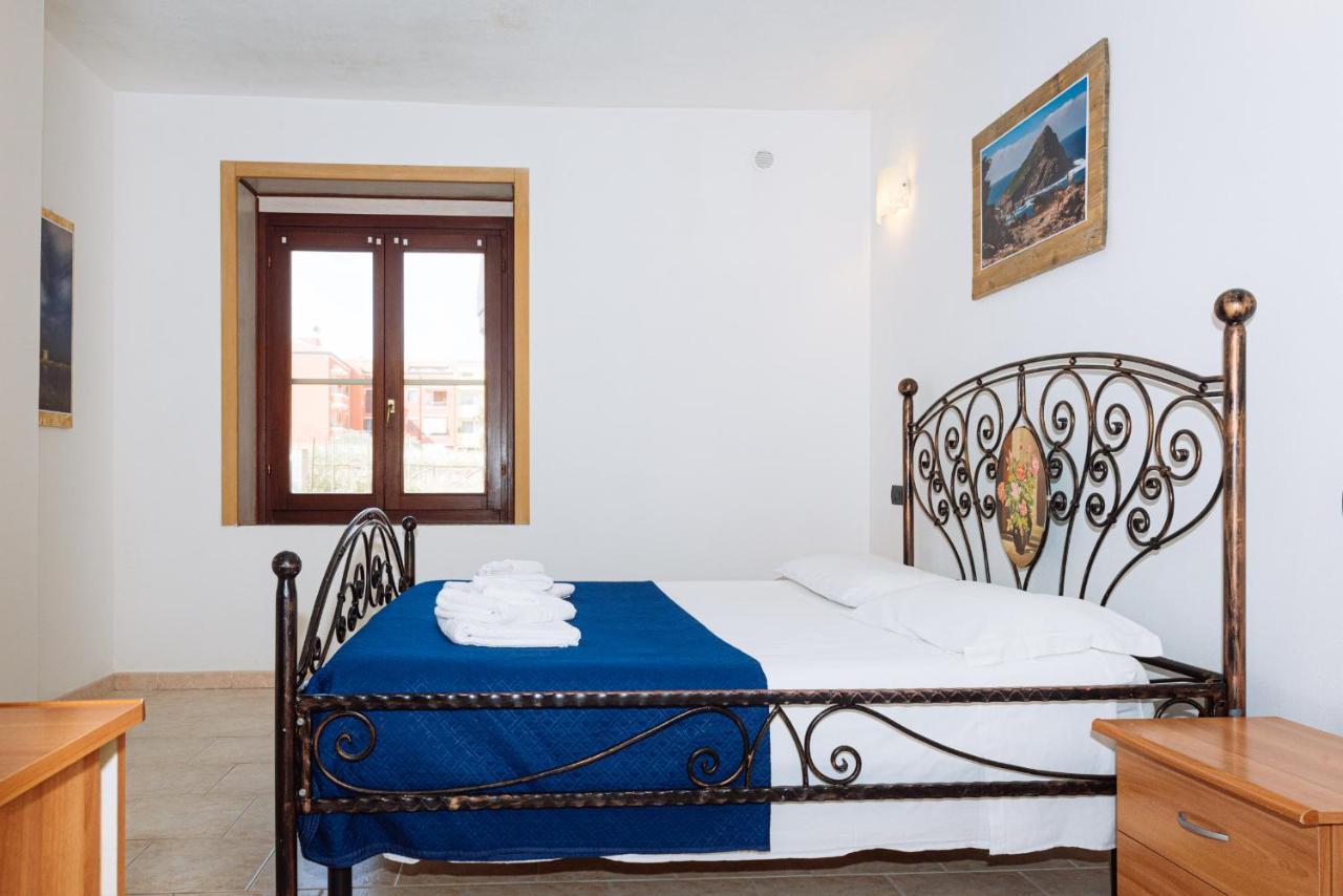 Casa Vacanze Maestrale - By Faendho Porto Torres Kültér fotó