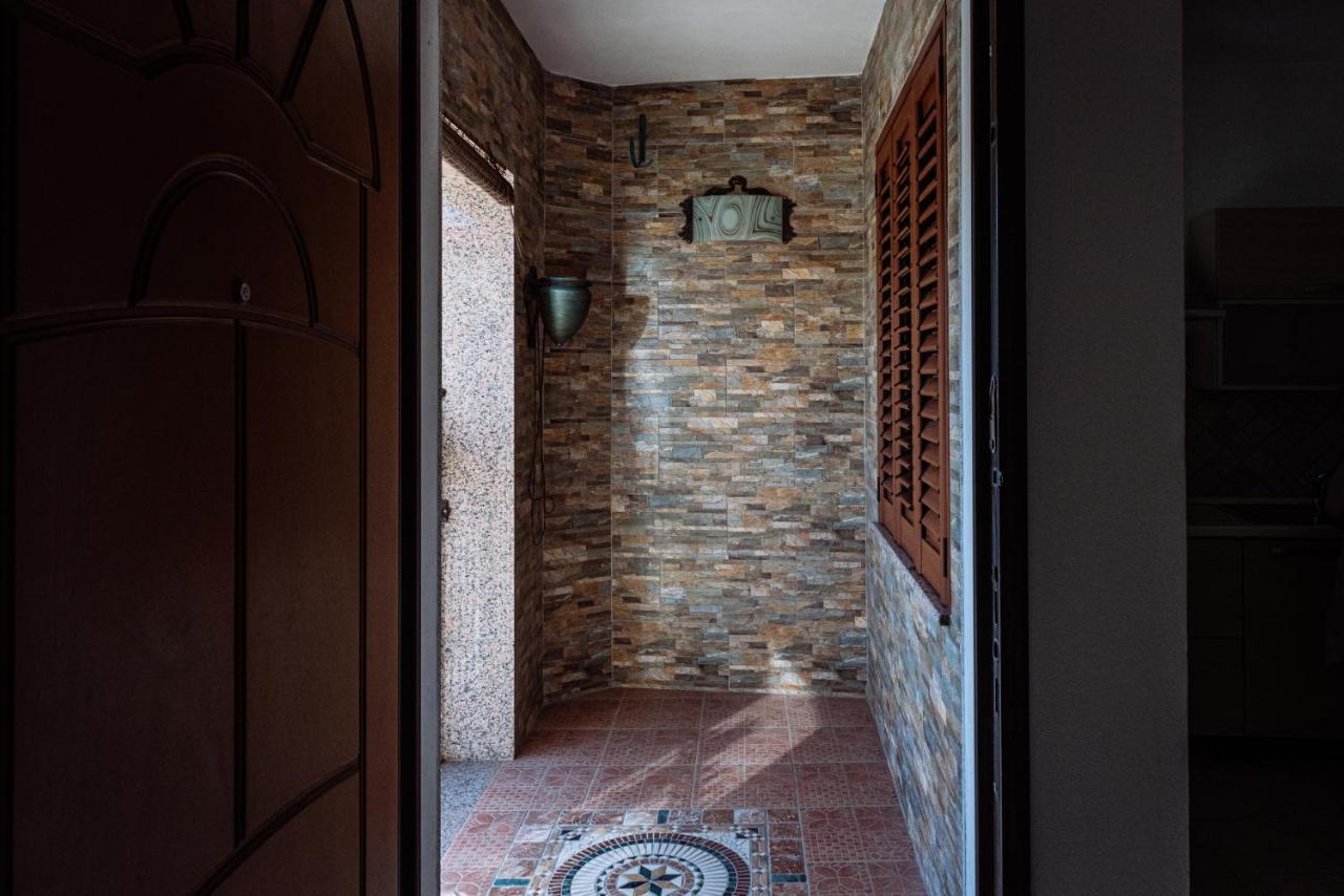Casa Vacanze Maestrale - By Faendho Porto Torres Kültér fotó