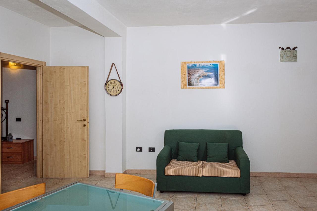 Casa Vacanze Maestrale - By Faendho Porto Torres Kültér fotó
