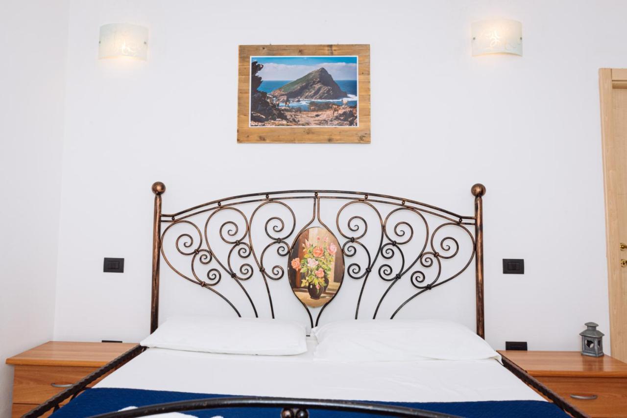 Casa Vacanze Maestrale - By Faendho Porto Torres Kültér fotó